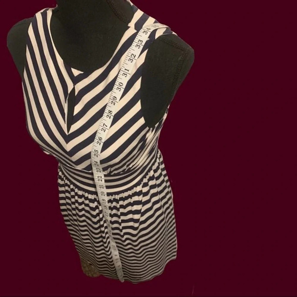 LOFT | Striped A-line Keyhole Dress XSP - Picture 6 of 7